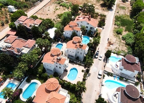 320 m2 große 3+1-Villa in Belek