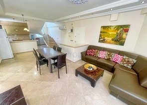 320 m2 große 3+1-Villa in Belek