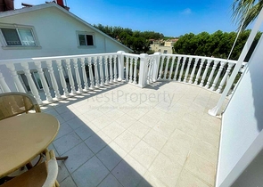 320 m2 große 3+1-Villa in Belek