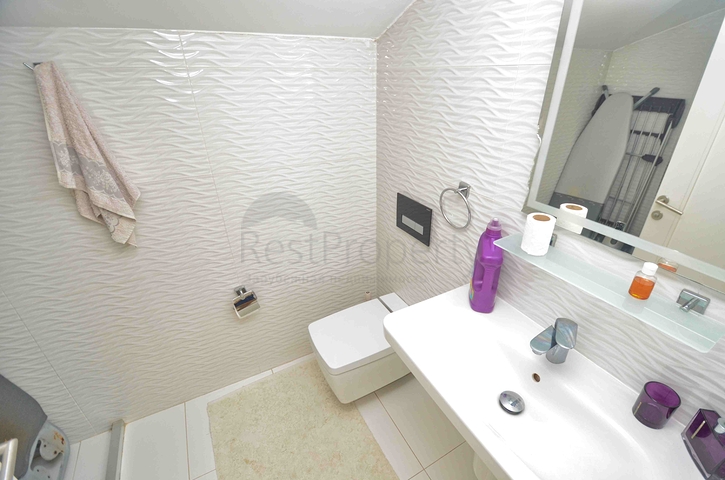 Wohnung mit 5+1 Grundriss in der Wohngegend Lara - Antalya 