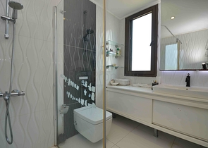 Wohnung mit 5+1 Grundriss in der Wohngegend Lara - Antalya 