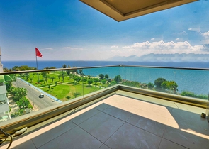 Wohnung mit 5+1 Grundriss in der Wohngegend Lara - Antalya 