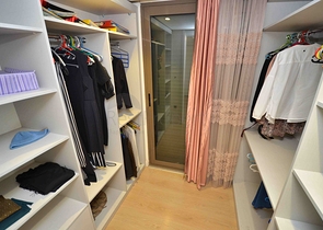 Wohnung mit 5+1 Grundriss in der Wohngegend Lara - Antalya 