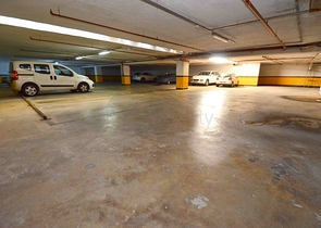 Wohnung mit 5+1 Grundriss in der Wohngegend Lara - Antalya 