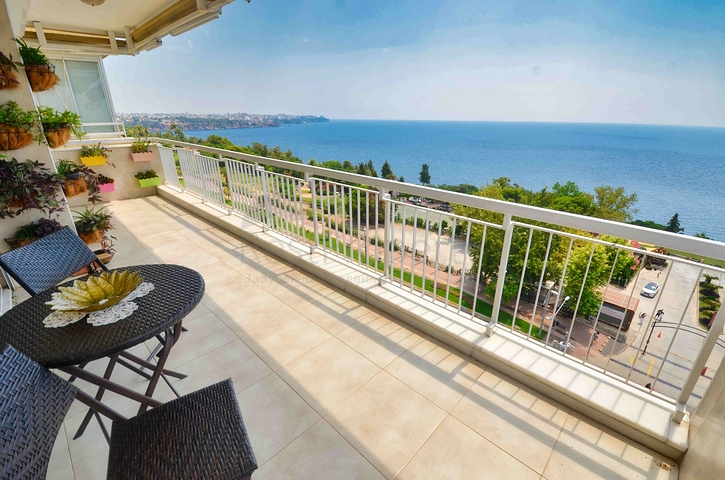 4+1 Wohnung im Stadtteil Bahçelievler - Antalya 