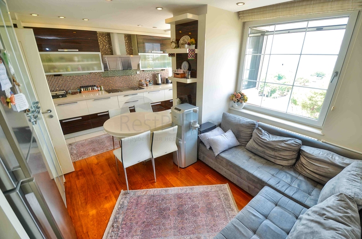 4+1 Wohnung im Stadtteil Bahçelievler - Antalya 