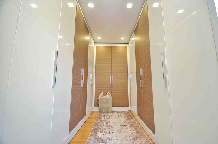 4+1 Wohnung im Stadtteil Bahçelievler - Antalya 