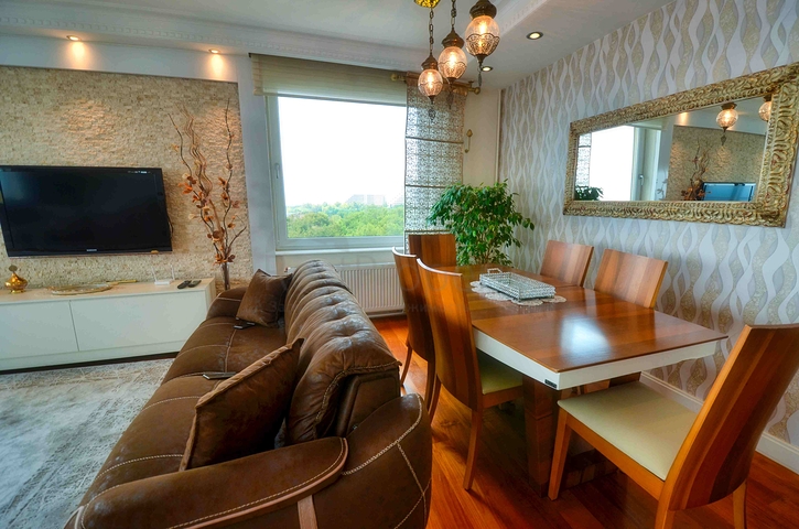 4+1 Wohnung im Stadtteil Bahçelievler - Antalya 