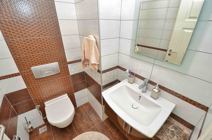 4+1 Wohnung im Stadtteil Bahçelievler - Antalya 