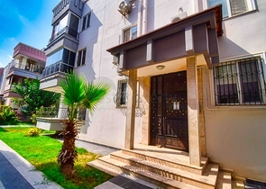 Wohnung mit 3+1 Grundriss in der Wohngegend Lara - Antalya 