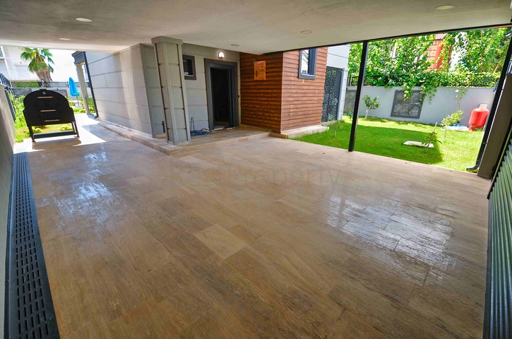 Geräumige 4+1-Villa im Stadtteil Kemer - Antalya 