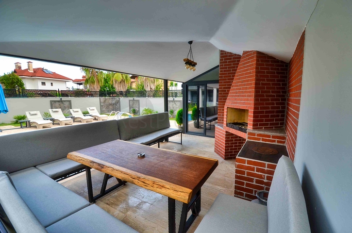 Geräumige 4+1-Villa im Stadtteil Kemer - Antalya 