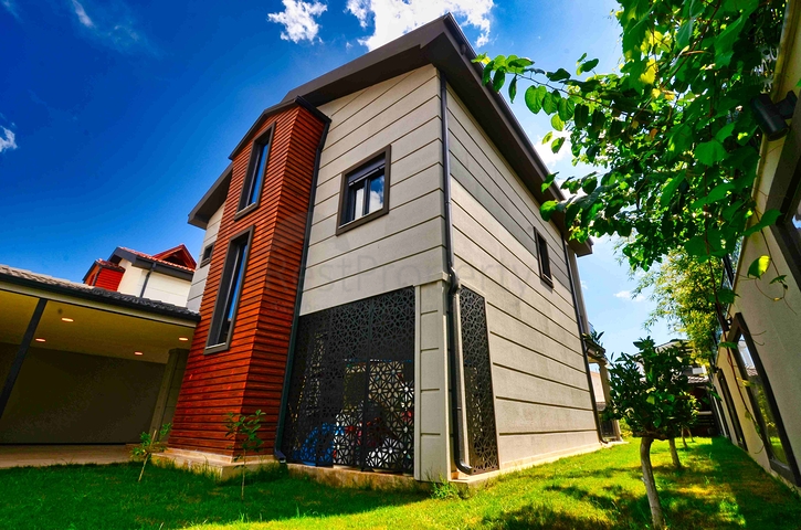 Geräumige 4+1-Villa im Stadtteil Kemer - Antalya 