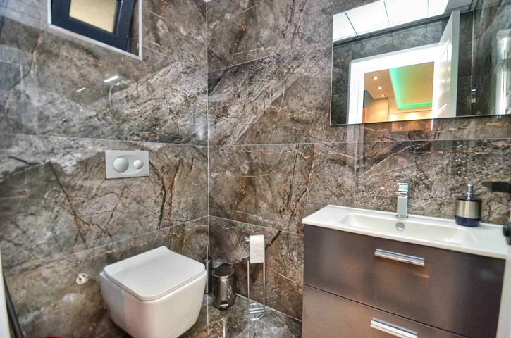 Geräumige 4+1-Villa im Stadtteil Kemer - Antalya 