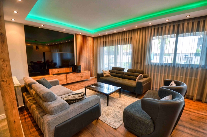 Geräumige 4+1-Villa im Stadtteil Kemer - Antalya 