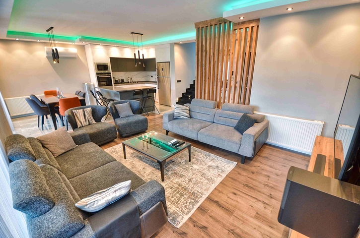 Geräumige 4+1-Villa im Stadtteil Kemer - Antalya 