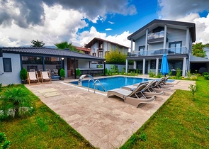 Geräumige 4+1-Villa im Stadtteil Kemer - Antalya 