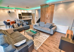 Geräumige 4+1-Villa im Stadtteil Kemer - Antalya 