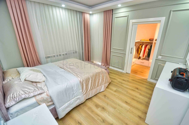 Geräumige 4+1-Wohnung in der Nachbarschaft von Uncaly - Antalya 