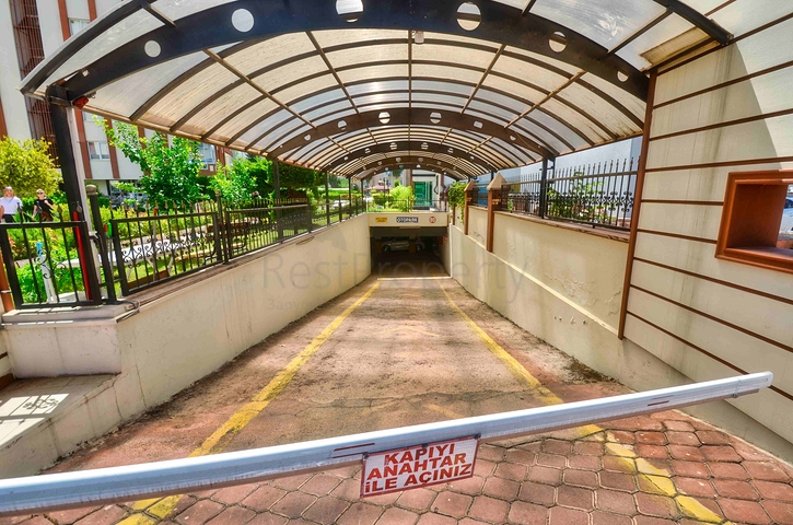 Geräumige 4+1-Wohnung in der Nachbarschaft von Uncaly - Antalya 