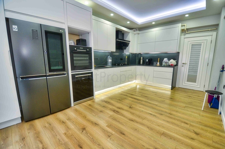 Geräumige 4+1-Wohnung in der Nachbarschaft von Uncaly - Antalya 