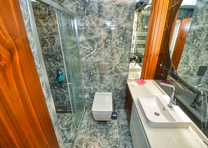 Geräumige 4+1-Wohnung in der Nachbarschaft von Uncaly - Antalya 