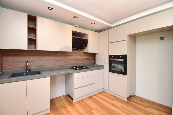 1+1 , 2+1 und 4+1 Wohnungen in der Wohngegend Güzeloba - Antalya 