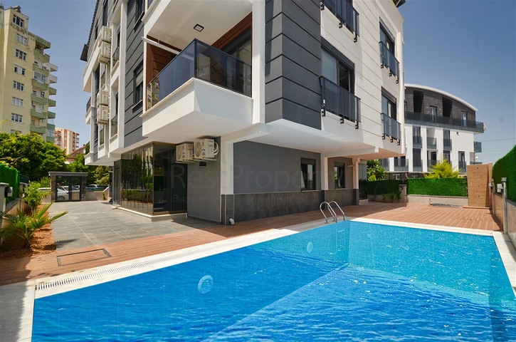 1+1 , 2+1 und 4+1 Wohnungen in der Wohngegend Güzeloba - Antalya 