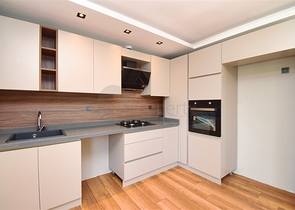 1+1 , 2+1 und 4+1 Wohnungen in der Wohngegend Güzeloba - Antalya 