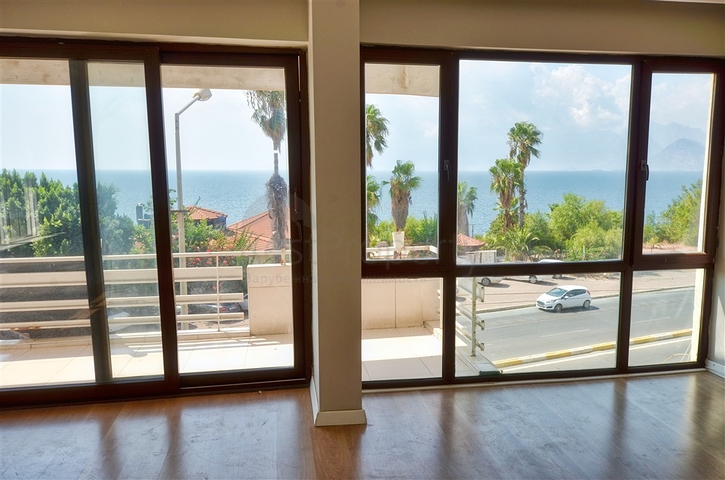 3+1 Wohnung im Zentrum von Antalya 