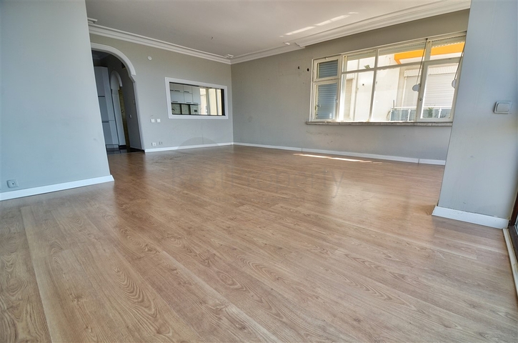 3+1 Wohnung im Zentrum von Antalya 