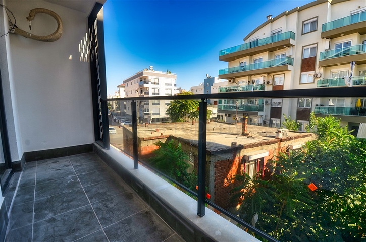 Apartments mit 6+1 Grundriss im Zentrum von Antalya 