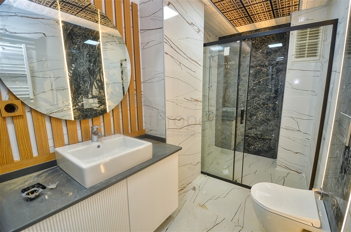 Apartments mit 6+1 Grundriss im Zentrum von Antalya 