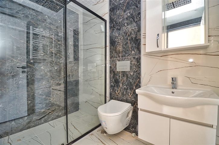 Apartments mit 6+1 Grundriss im Zentrum von Antalya 