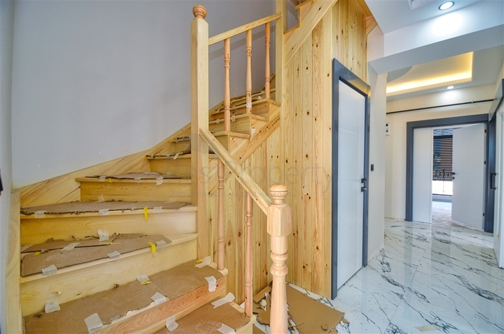 Apartments mit 6+1 Grundriss im Zentrum von Antalya 