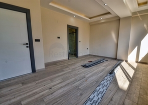 Apartments mit 6+1 Grundriss im Zentrum von Antalya 