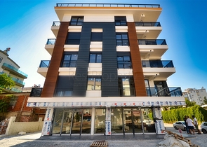 Apartments mit 6+1 Grundriss im Zentrum von Antalya 