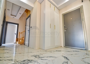 Apartments mit 6+1 Grundriss im Zentrum von Antalya 