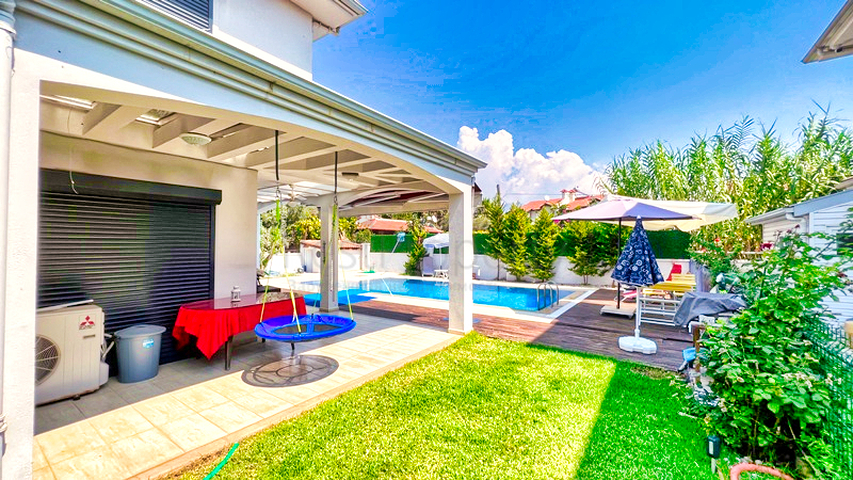 170 m2 große 4+1-Villa in Fethiye - Antalya 
