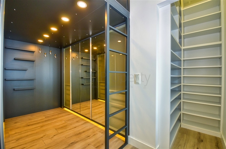 Wohnung mit 4+1 Grundriss in der Nachbarschaft von Undschali - Antalya 