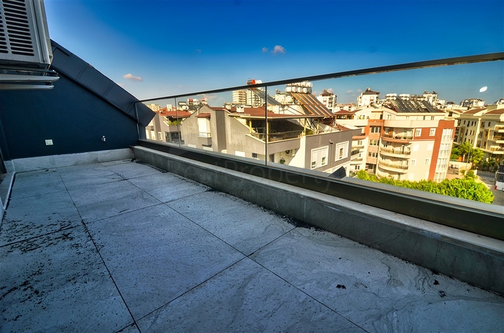 Wohnung mit 4+1 Grundriss in der Nachbarschaft von Undschali - Antalya 