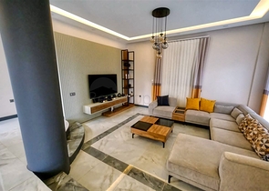 Villa mit 3+1 Grundrissen in der Gegend von Boschemealty - Antalya 