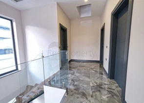 Villa mit 3+1 Grundrissen in der Gegend von Boschemealty - Antalya 