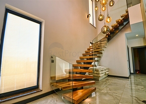 Villa mit 3+1 Grundrissen in der Gegend von Boschemealty - Antalya 