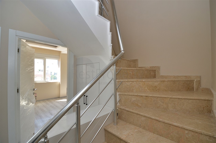 2+1 und 6+1 Duplex-Apartments im Stadtteil Kepez - Antalya 