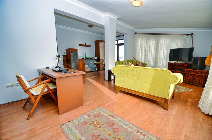 4+1 Duplex-Wohnung im Zentrum von Antalya