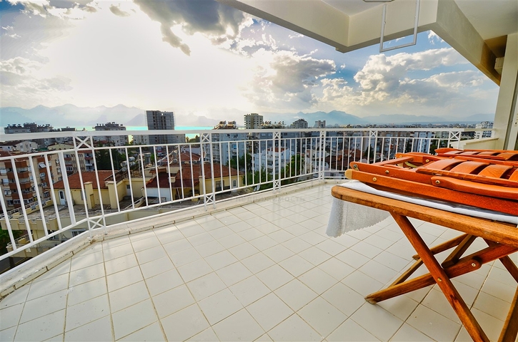 4+1 Duplex-Wohnung im Zentrum von Antalya