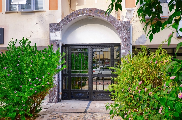 4+1 Duplex-Wohnung im Zentrum von Antalya