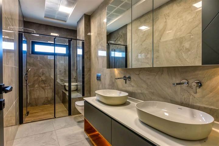 Villa mit 6+1 Grundriss in der Region Doshemealty - Antalya 