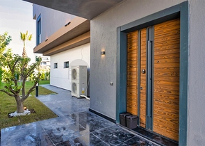 Villa mit 6+1 Grundriss in der Region Doshemealty - Antalya 